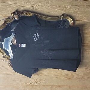 Black Size Medium Women's Harley Davidson Short sleeve T-shirt